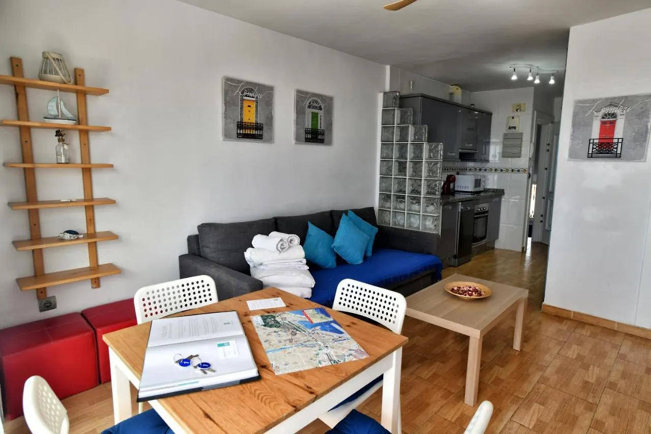 Wonderstays Apartamentos La Perla Azul Malaga